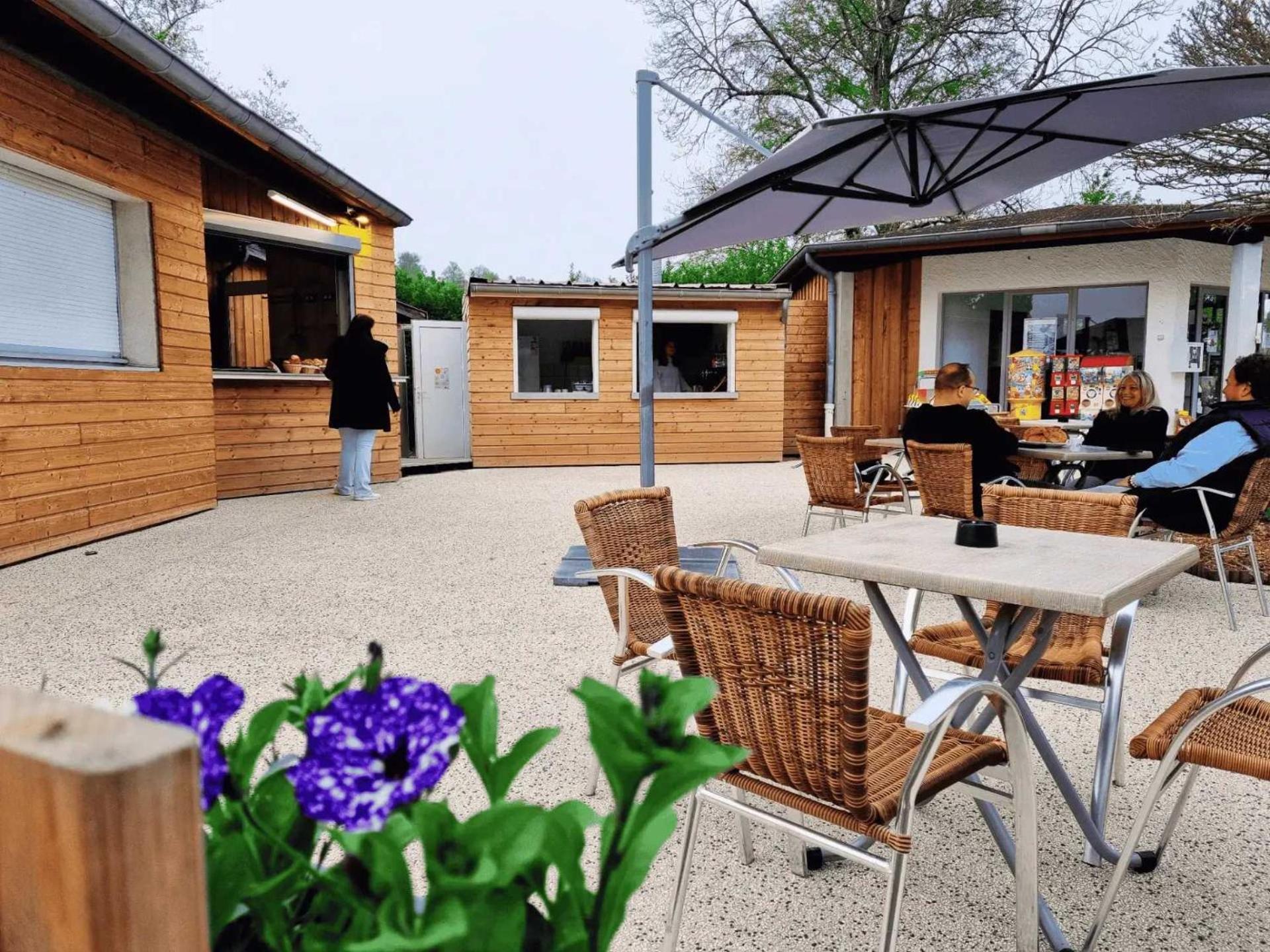 Camping De - Mobile Charlieu